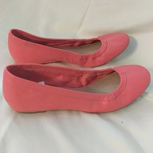 Coral Tek like shoes 7.5